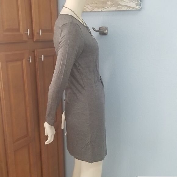 Lightweight tie front dress - Picture 4 of 7
